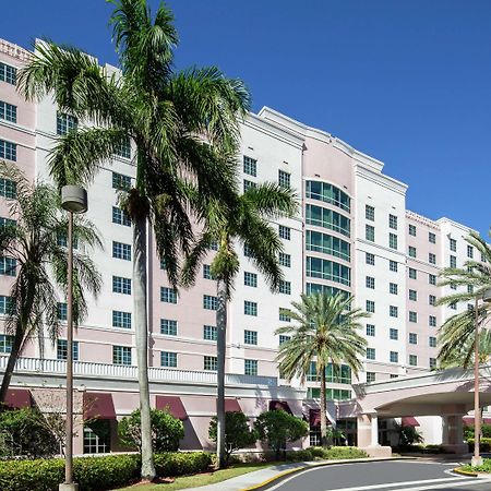 Doubletree By Hilton Sunrise - Sawgrass Mills Hotel Exterior photo